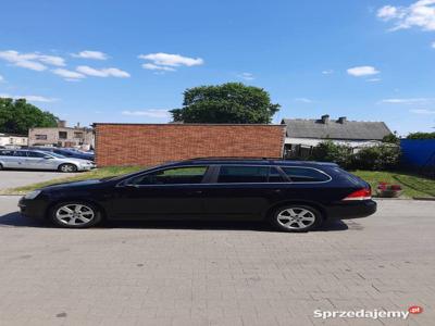 Ładny Garażowany od starszej osoby Volkswagen Golf,Polecam.