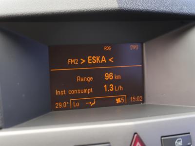 Opel Astra 2006 1.9 CDTI 193300km Kombi