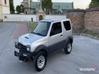 Suzuki Jimny 2017r 44tys. km 4x4 opony AT, hak, wyciągarka