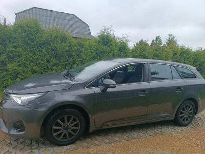 Toyota Avensis premium*krajowa *jeden właściciel*