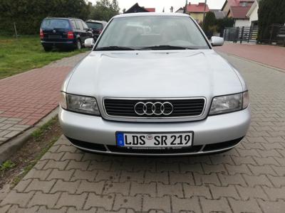 Używane Audi A4 - 3 900 PLN, 215 379 km, 1997