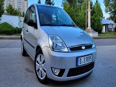 Używane Ford Fiesta - 6 900 PLN, 201 340 km, 2003