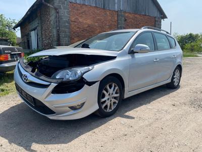 Używane Hyundai I30 - 6 900 PLN, 200 000 km, 2011