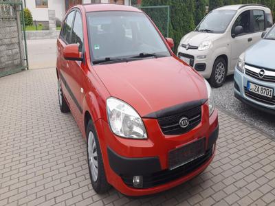 Używane Kia Rio - 10 900 PLN, 218 000 km, 2005