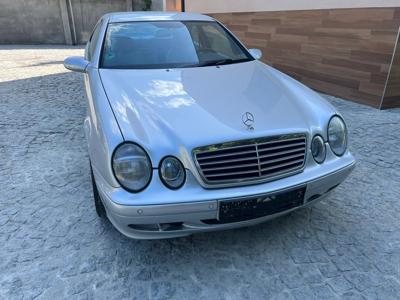 Używane Mercedes-Benz CLK - 11 000 PLN, 220 000 km, 2001