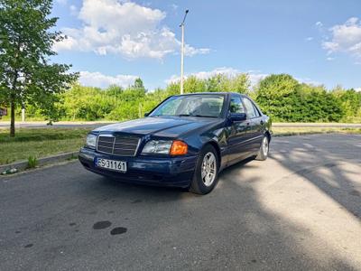 Używane Mercedes-Benz Klasa C - 5 000 PLN, 246 000 km, 1995