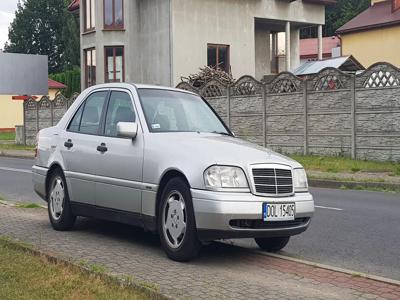 Używane Mercedes-Benz Klasa C - 6 000 PLN, 268 000 km, 1995