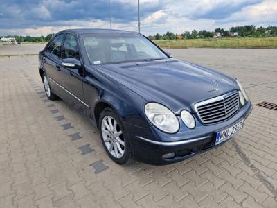 Używane Mercedes-Benz Klasa E - 15 900 PLN, 330 000 km, 2005