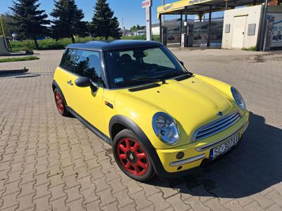 Używane MINI ONE - 10 500 PLN, 320 000 km, 2003