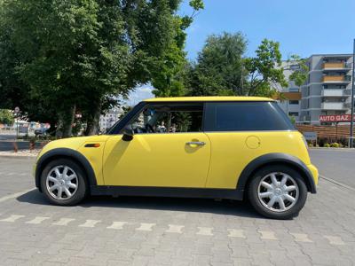 Używane MINI ONE - 7 200 PLN, 270 800 km, 2003