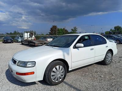 Używane Nissan Maxima - 9 900 PLN, 196 000 km, 1995