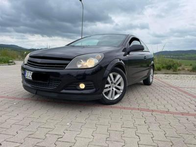 Używane Opel Astra - 12 500 PLN, 251 803 km, 2008