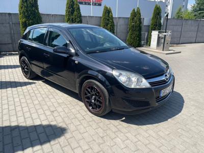 Używane Opel Astra - 15 500 PLN, 219 000 km, 2008