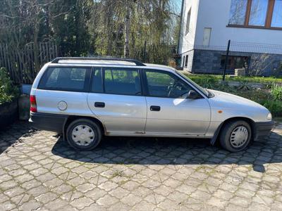 Używane Opel Astra - 2 985 PLN, 89 730 km, 2000