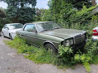 Używane Mercedes-Benz W123 - 12 000 PLN, 239 000 km, 1979