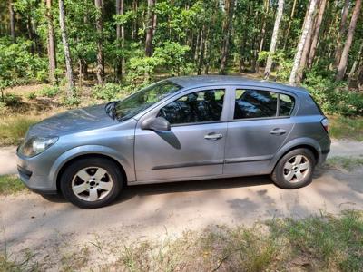 Używane Opel Astra - 4 800 PLN, 237 402 km, 2004