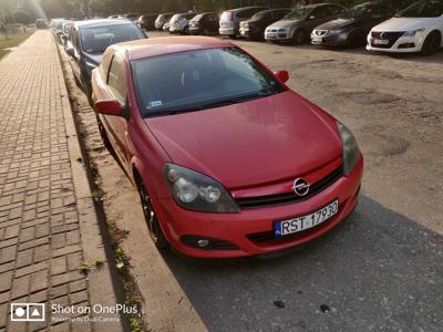 Używane Opel Astra - 7 000 PLN, 301 000 km, 2005