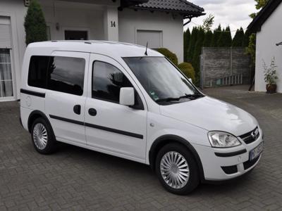 Używane Opel Combo - 11 900 PLN, 237 000 km, 2006