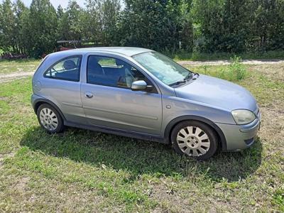 Używane Opel Corsa - 3 000 PLN, 198 718 km, 2004