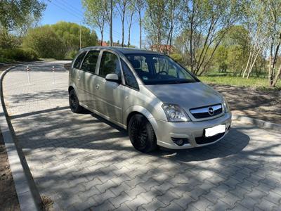 Używane Opel Meriva - 8 900 PLN, 229 500 km, 2009