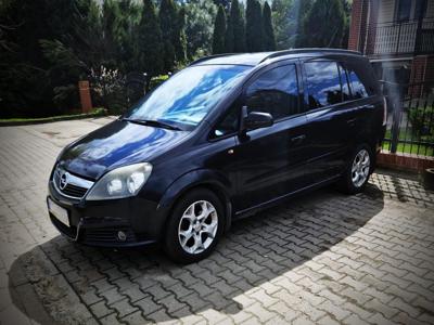 Używane Opel Zafira - 8 900 PLN, 308 000 km, 2005