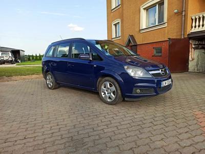 Używane Opel Zafira - 10 900 PLN, 215 000 km, 2006