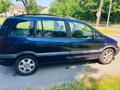 Używane Opel Zafira - 9 286 PLN, 282 264 km, 2002