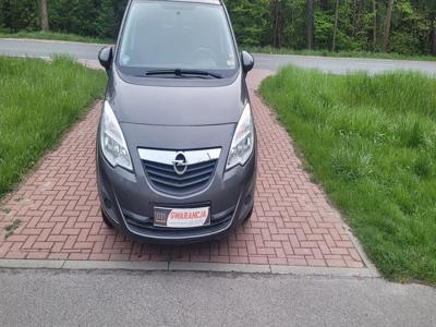 Używane Opel Meriva - 19 700 PLN, 206 543 km, 2011