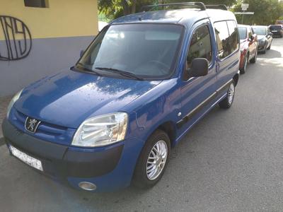 Używane Peugeot Partner - 7 900 PLN, 268 255 km, 2004