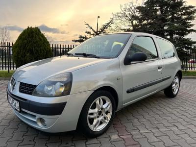 Używane Renault Clio - 8 999 PLN, 190 000 km, 2003