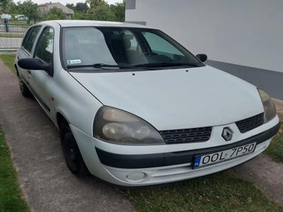 Używane Renault Clio - 2 650 PLN, 271 599 km, 2002