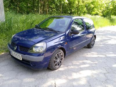 Używane Renault Clio - 3 900 PLN, 196 000 km, 2002