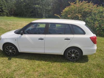 Używane Skoda Fabia - 7 700 PLN, 320 000 km, 2009