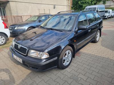 Używane Skoda Octavia - 4 500 PLN, 353 000 km, 2000