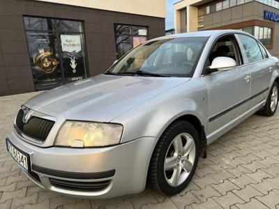 Używane Skoda Superb - 16 600 PLN, 269 676 km, 2008