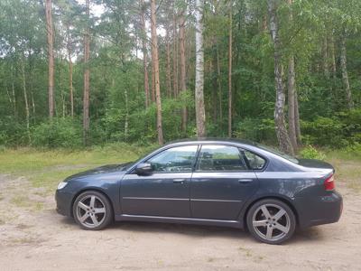 Używane Subaru Legacy - 3 900 PLN, 190 000 km, 2009