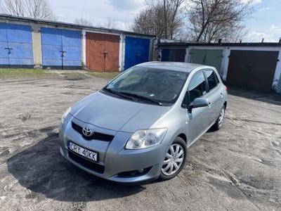 Używane Toyota Auris - 16 000 PLN, 264 400 km, 2009