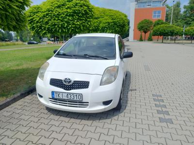 Używane Toyota Yaris - 9 000 PLN, 314 453 km, 2007