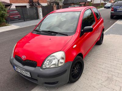 Używane Toyota Yaris - 4 000 PLN, 294 000 km, 2004