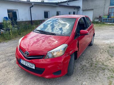 Używane Toyota Yaris - 8 900 PLN, 293 011 km, 2013