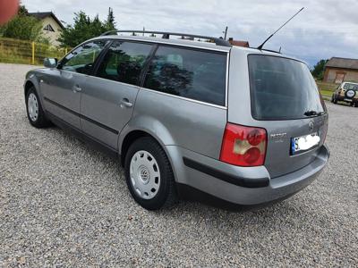 Używane Volkswagen Passat - 10 000 PLN, 324 000 km, 2003