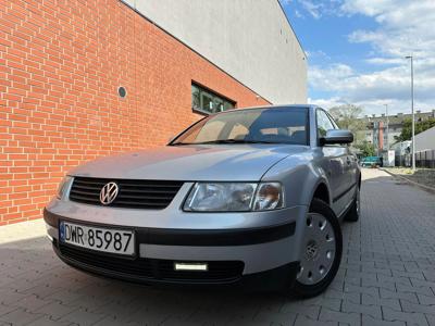 Używane Volkswagen Passat - 5 800 PLN, 255 623 km, 1998