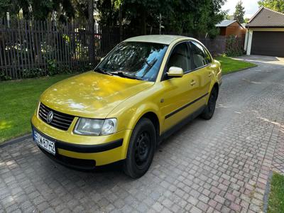 Używane Volkswagen Passat - 6 300 PLN, 350 749 km, 1998