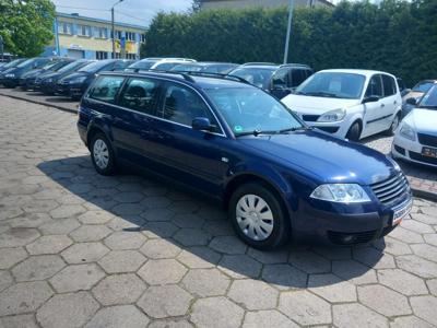 Używane Volkswagen Passat - 8 900 PLN, 301 000 km, 2003