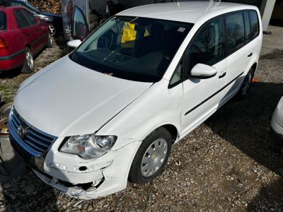 Używane Volkswagen Touran - 7 999 PLN, 290 000 km, 2009