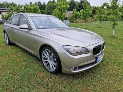 BMW 740LI 3.0 326 KM