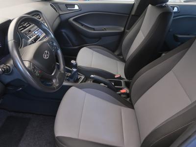 Hyundai i20 2017 1.2 71289km ABS klimatyzacja manualna