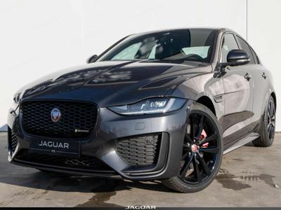 Jaguar XE Sedan Facelifting 2.0 i4P 250KM 2022