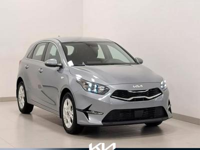 Kia Ceed III Hatchback Facelifting 1.0 T-GDI 120KM 2022