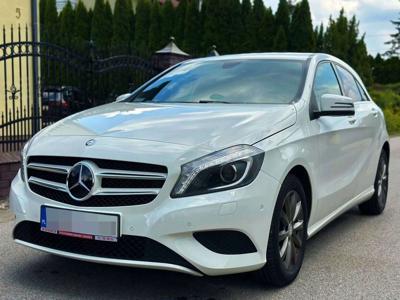 Mercedes Klasa A W176 Hatchback 5d 1.6 180 BlueEFFICIENCY 122KM 2012